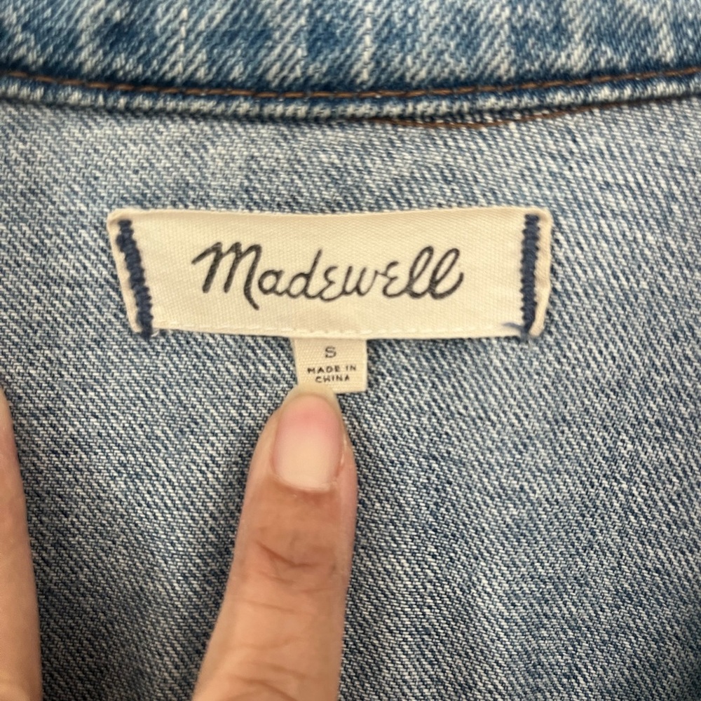 Madewell Denim Jacket Size Small - Picture 2 of 5